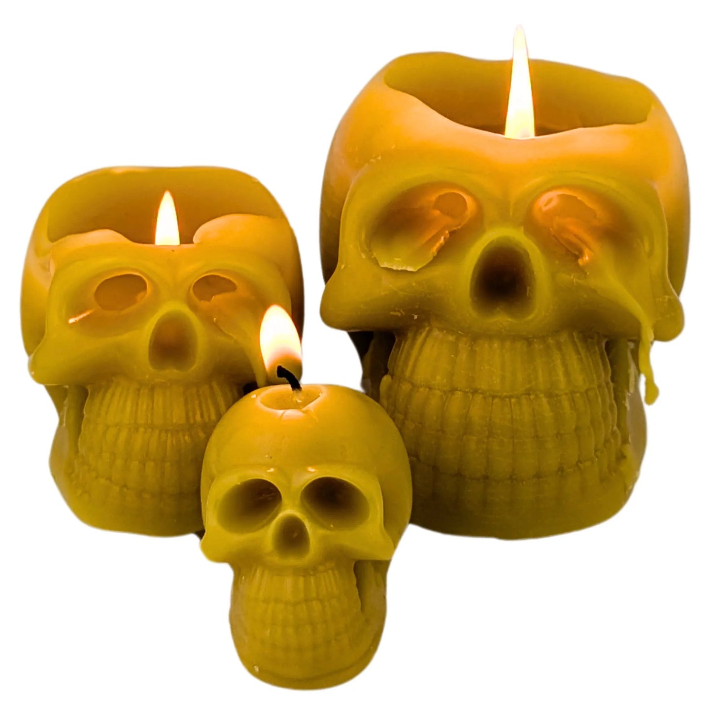 Handcrafted Skull Beeswax Candle Trio – Gothic Décor for Halloween & Everyday Elegance