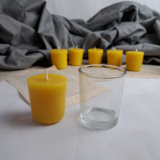 Beeswax Votive candle, bee zero waste, refill candles Beeswax Votive candle, bee zero waste, refill candles 