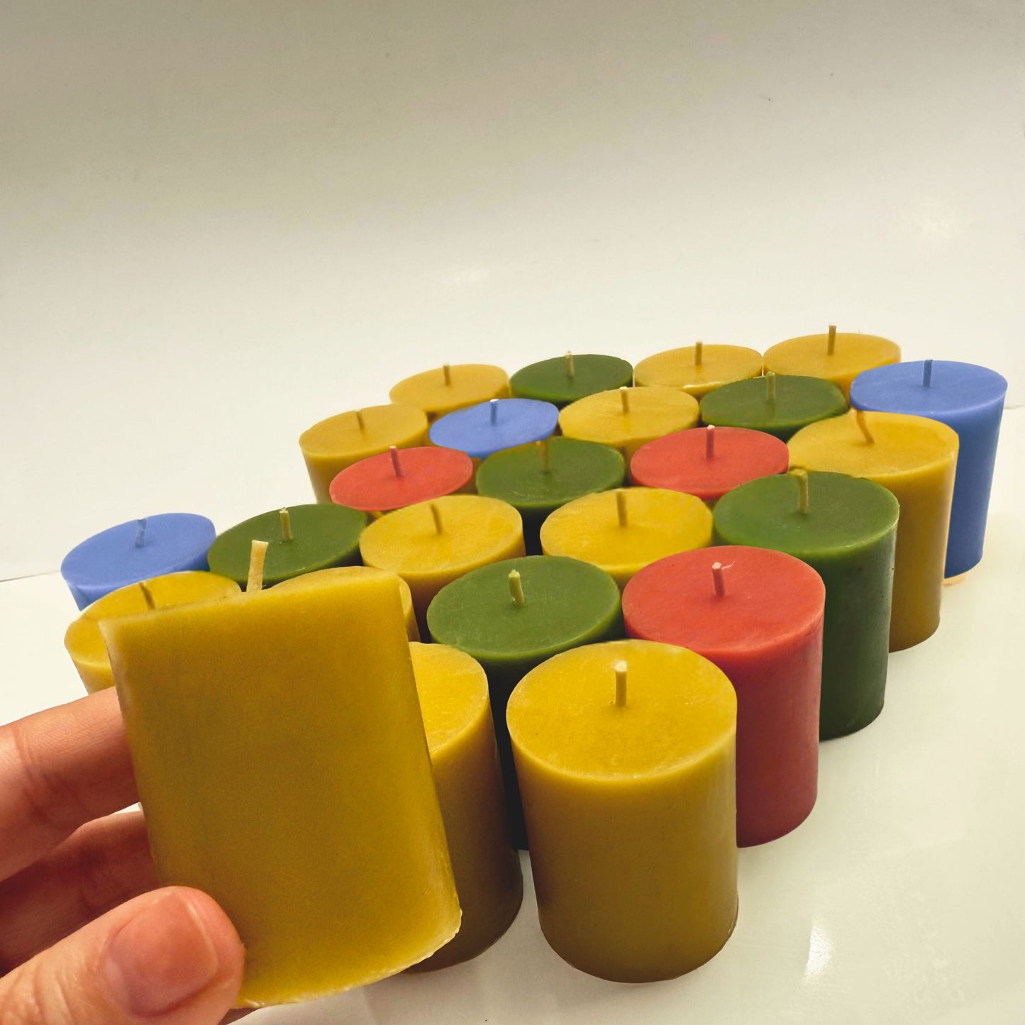 Beeswax Votive Candles – Pure Light, Timeless Ambiance