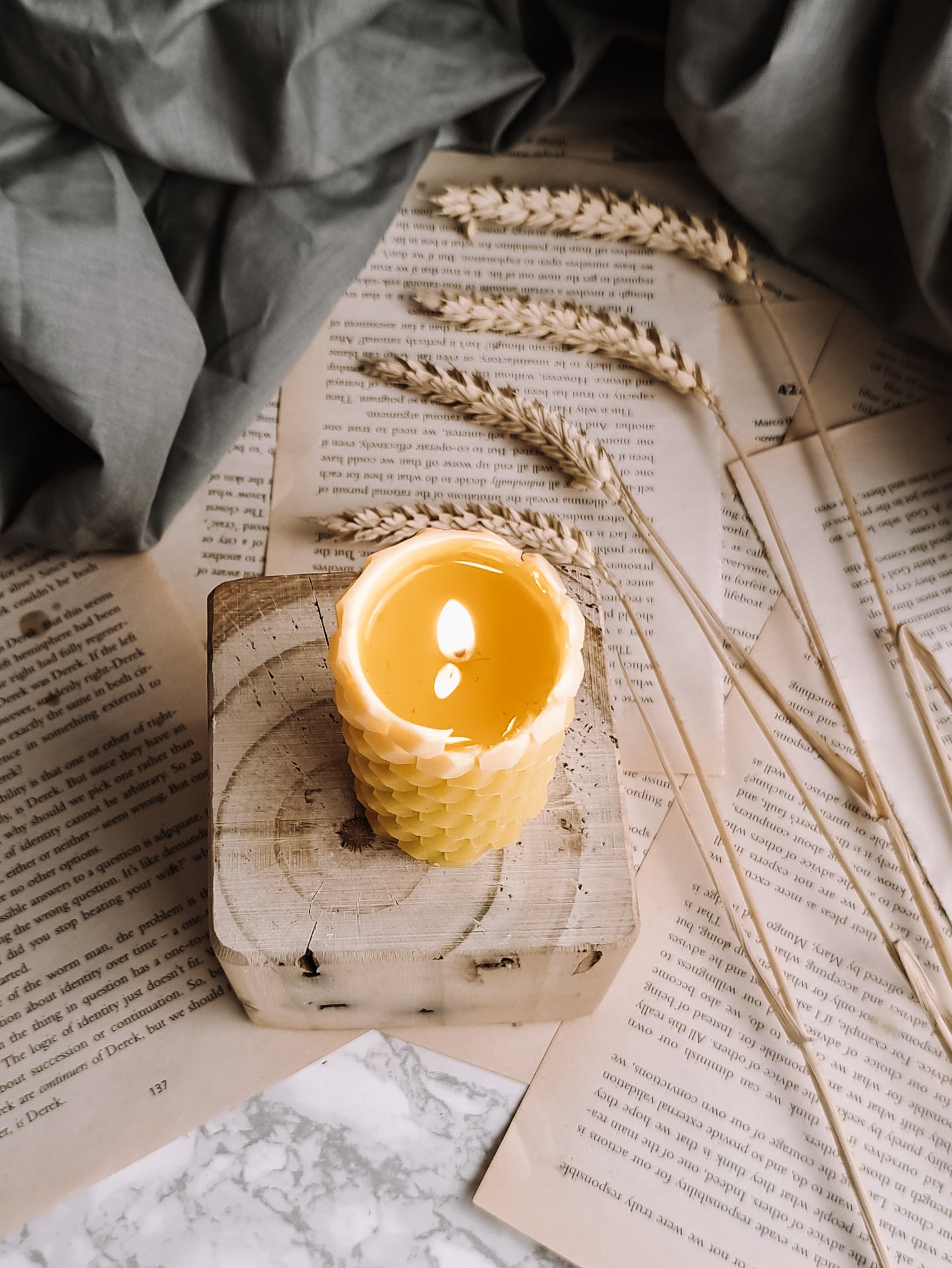 Pure Beeswax Candle | Honeycomb Candles| Bee Hive Candles| Decorative Candles| Autumn Decor | Handmade Candle | Bees Wax | Homemade Candles beeswaxcandle.co.uk